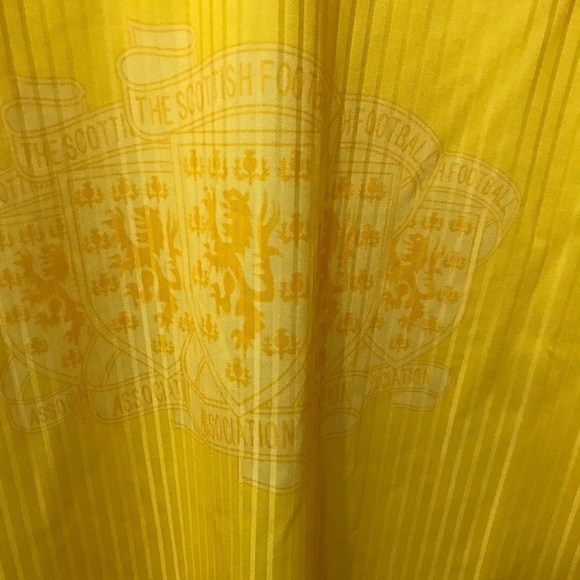 MINT Umbro Scotland Away Kit - Picture 2 of 7